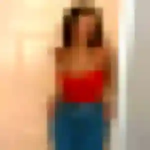 Violette (19 ans) à Montauban attend une rencontre ce soir