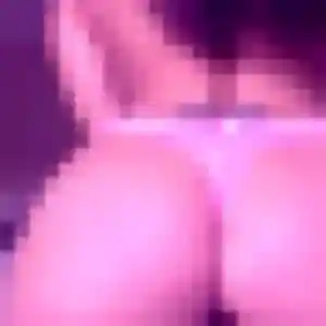 Rejoins Alienor, 19 ans à Nieppe gratuitement