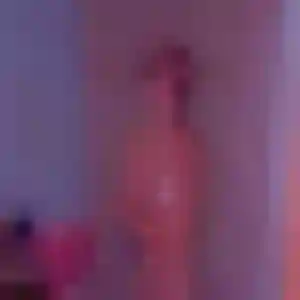 Anouk, 39 ans, connectée à Paray-le-Monial pour un rencontre libertine