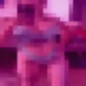 Azalee, 20 ans, dispo pour rencontre libertine à Parempuyre