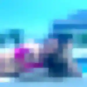 Photo de Nadine à Petit-Couronne (31 ans) - rencontre libertine gratuit