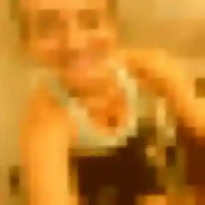 Découvre Janine, 23 ans à Pignan en privé