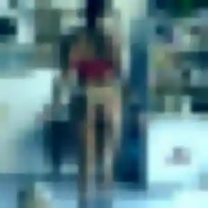 Irene, 23 ans, cherche un rencontre libertine à Ploumagoar