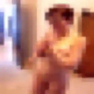 Découvre Anne-Sophie, 28 ans à Pornichet en privé