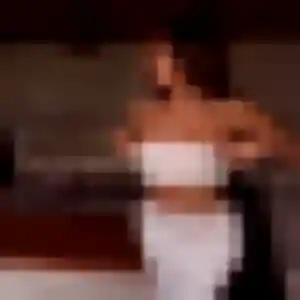 Salima, 21 ans, dispo pour rencontre libertine à Poussan