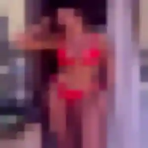 Flavia, femme de 35 ans cherche rencontre libertine à Questembert