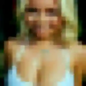 Photo de Fiona à Ramonville-Saint-Agne (40 ans) - rencontre libertine anonyme