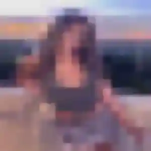 Ursula, fille de 19 ans propose rencontre libertine à Roquefort-la-Bédoule