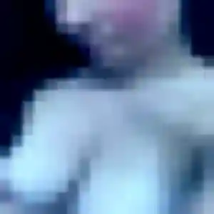Rencontre Iris, 20 ans à Roquevaire en privé
