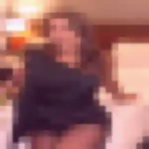 Idalina, 24 ans, connectée à Rouvroy pour un rencontre libertine