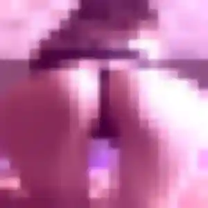Wahiba, 24 ans, cherche un rencontre libertine à Saint-Chéron