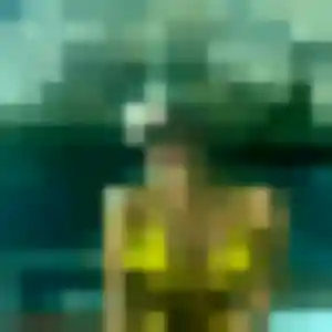 Découvre Roxane, 32 ans à Saint-Étienne-de-Montluc en privé