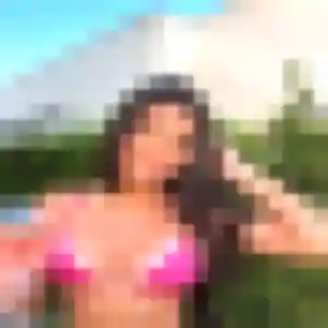 Découvre Josephine, 22 ans à Saint-Galmier en privé