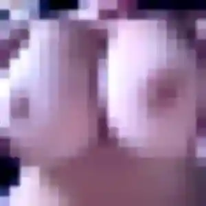 Photo de Solene à Saint-Jean-d'Illac (39 ans) - rencontre libertine anonyme