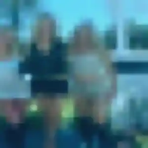 Charmante Virginie, 34 ans à Saint-Mandé - voir sa photo