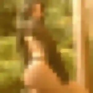 Imane, 27 ans, en ligne à Saint-Marcel-lès-Valence pour une rencontre coquine