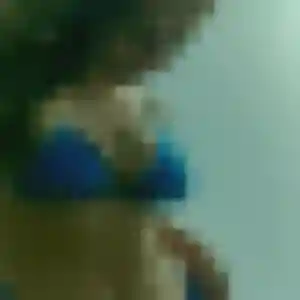 Whitney, 31 ans, connectée à Saint-Marcellin-en-Forez pour une rencontre coquine