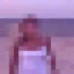 Rebecca, femme de 42 ans cherche rencontre libertine à Saint-Mitre-les-Remparts