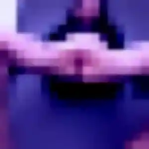 Lena, 19 ans, connectée à Saint-Nazaire pour une rencontre coquine
