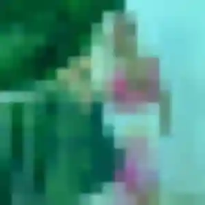 Elena (27 ans) à Saint-Rémy-lès-Chevreuse cherche une rencontre rapidement