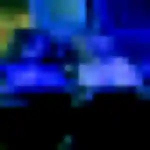 Philippine, 30 ans, connectée à Saint-Sébastien-de-Morsent pour une rencontre coquine