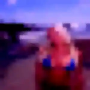 Nolwenn, 19 ans, connectée à Saint-Yrieix-sur-Charente pour une rencontre coquine