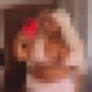 Découvre Wendy, 34 ans à Tonnay-Charente en privé
