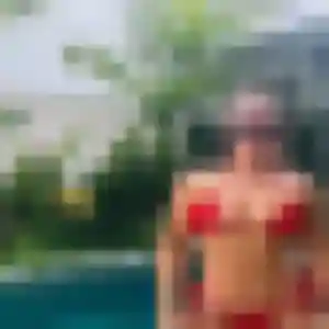 Photo de Adelaide à Treillières (39 ans) - rencontre libertine discret