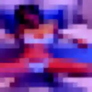 Leontine, 19 ans, connectée à Tsingoni pour une rencontre coquine