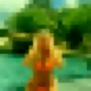 Belle Delphine, 37 ans à Vias - la contacter