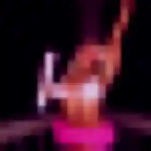 Cyrielle (19 ans) à Vierzon propose un rencontre libertine maintenant