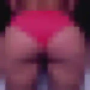 Ursula, femme de 40 ans cherche rencontre libertine à Villefontaine