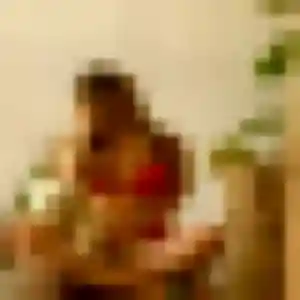 Sexy Violette, 40 ans à Villeneuve-sur-Yonne - découvrir son profil