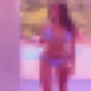 Photo sexy de Louise, 20 ans à Viriat - plan discret
