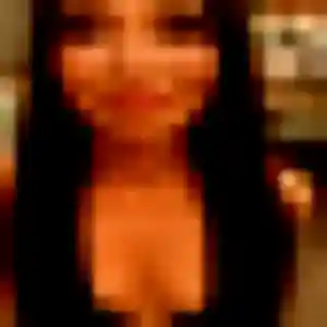 Debora, 36 ans, dispo pour rencontre libertine à Vouneuil-sous-Biard