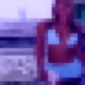 Ava, 40 ans, dispo pour rencontre libertine à Wallers