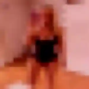 Louna (22 ans) à Yutz propose un rencontre libertine ce soir